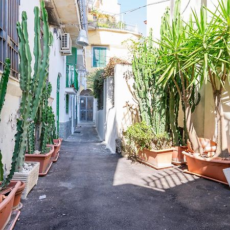 Appartamento Il Borgo Napoli Esterno foto